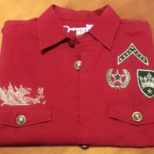 Hama red shirt